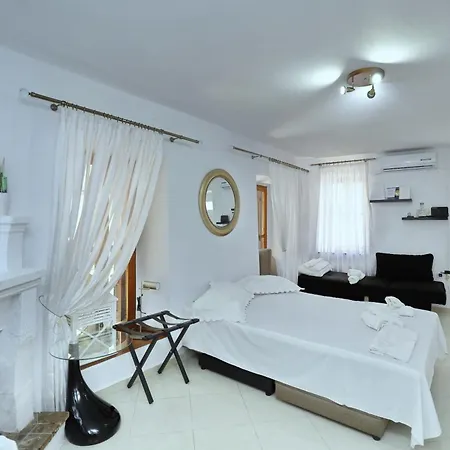Seminas House